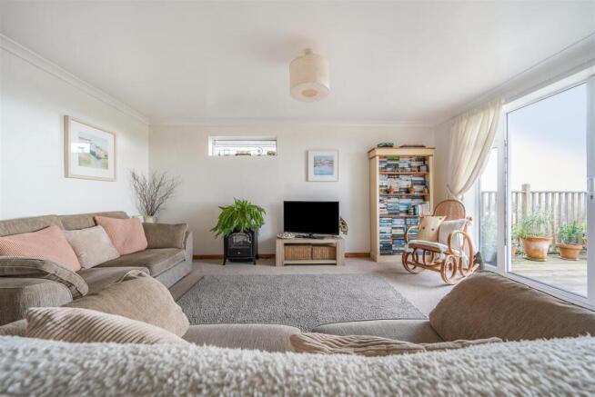Henlake Close, Ivybridge photo 4
