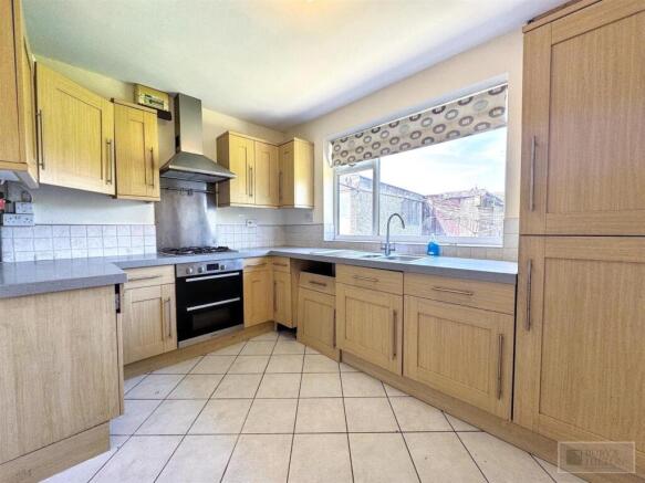 Woodlands Avenue., Cheddleton, Leek photo 4