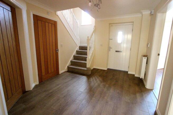 RECEPTION HALLWAY