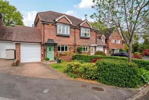 4, The Copse, Ripley, Woking GU23 6BN