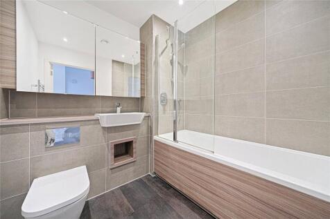 Clarkson Crescent, Walthamstow, London, E17