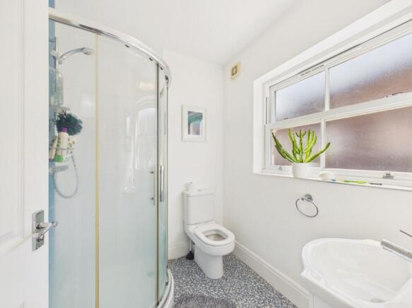 3 bed Terraced for sale Image 8