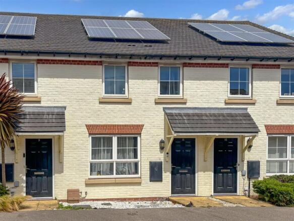 3-bed terraced on Lagden Gardens, Angmering, £115,500