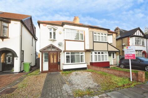 Lodge Avenue, Romford
