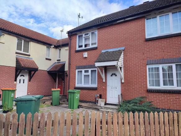 2-bed terraced on Allhallows Road, Beckton, E6 5SZ, £365,000