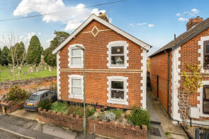 5, Weyside Road, Guildford GU1 1HZ