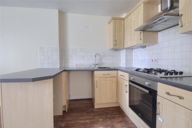 2 bed Flat for sale Image 6