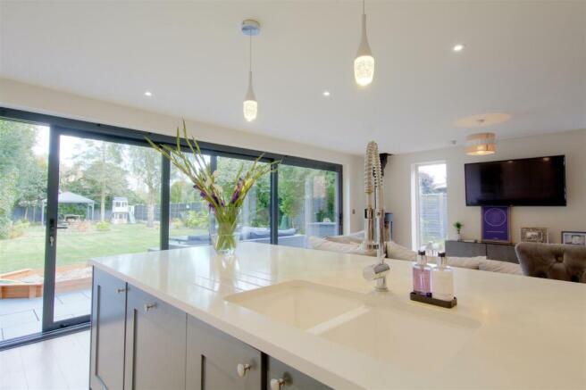 Dining/Living Kitchen