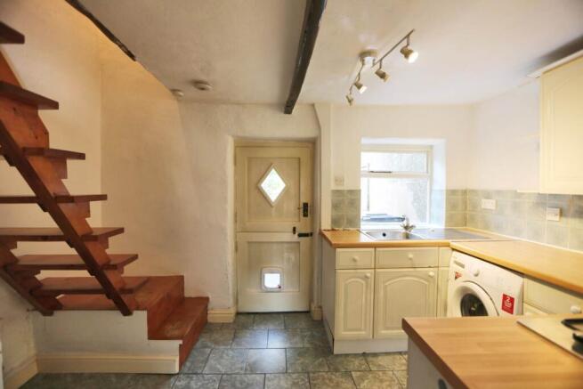 Palmerston Street, Bollington photo 4