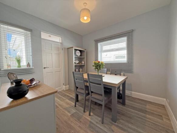 Coleridge Avenue 23 - Dining Room Front.jpg