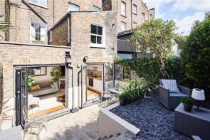 Basement Flat, 4, Radcot Street, London SE11 4AH