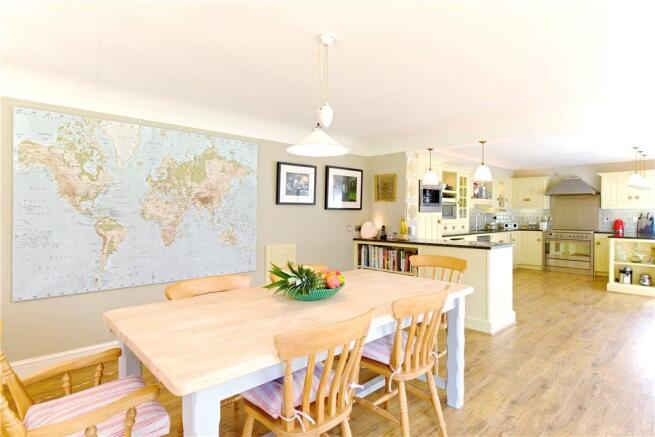 Kitchen/Breakfast