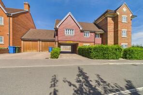 4, Meadowsweet Lane, Warfield, Bracknell RG42 5AA