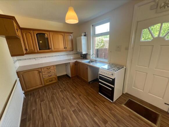 KITCHEN 1.jpeg