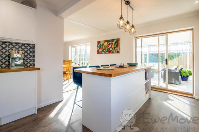 Kitchen-Breakfast-Diner