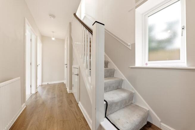 2 bed Semi-Detached for sale Image 5