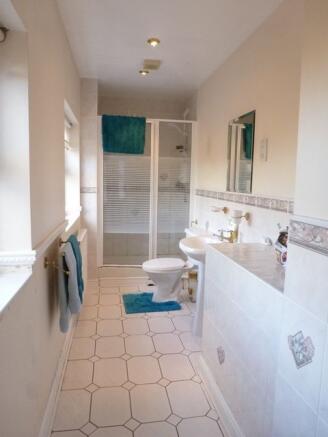 Bedroom 1 En Suite