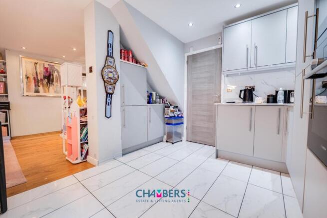 12 Shenton Walk-7.jpg