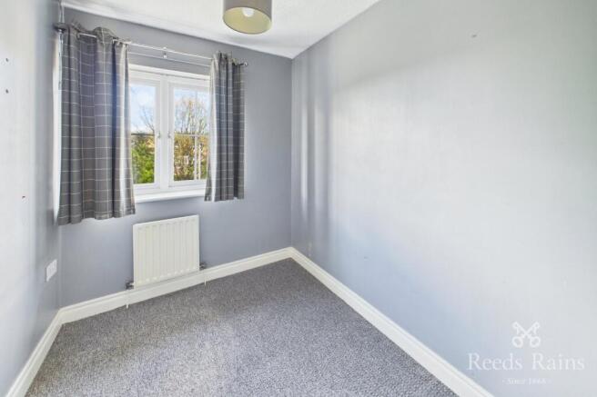 3 bed House for sale Image 8