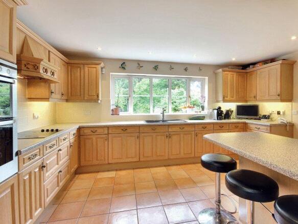 Kitchen/Breakf...