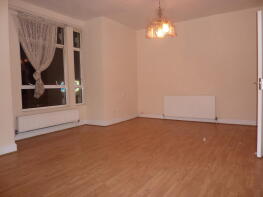 167b, Forest Road, London E17 6HE