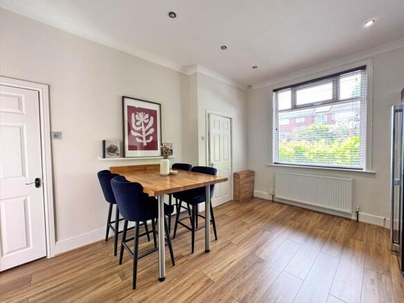 2 bed End of Terrace for sale Image 7