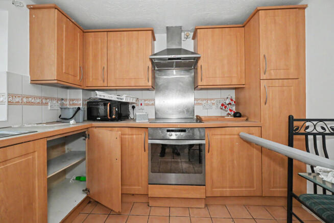 Flat 1 Kings Oak Court, RG1 4PX