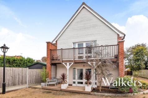 Elston Court, Ingatestone