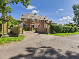 1, 78 Bowes Hill Court, Bowes Hill, Rowland's Castle PO9 6BS