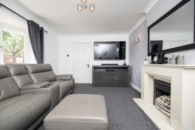 Glebefields Road, TIPTON, DY4 0PA photo 4