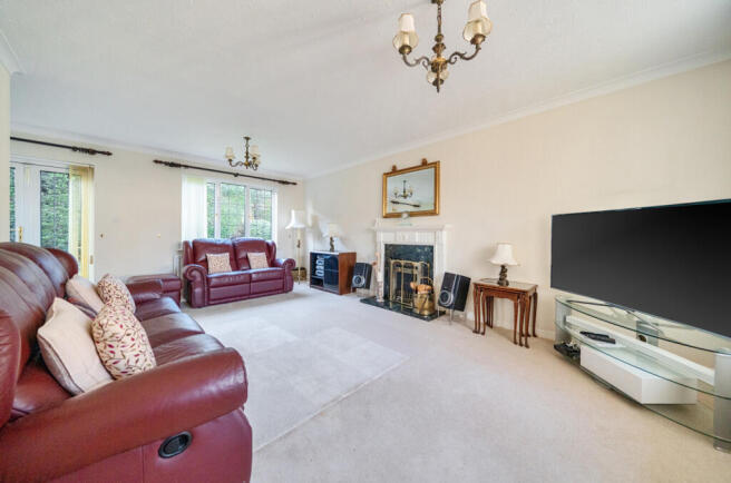 1424072-1-69a86eb...