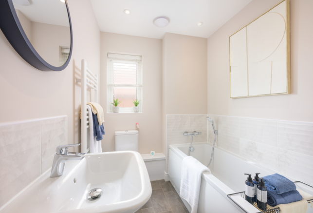 Hemlock-Bathroom