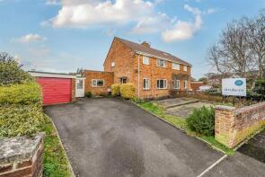 37, Queens Road, Devizes SN10 5HW
