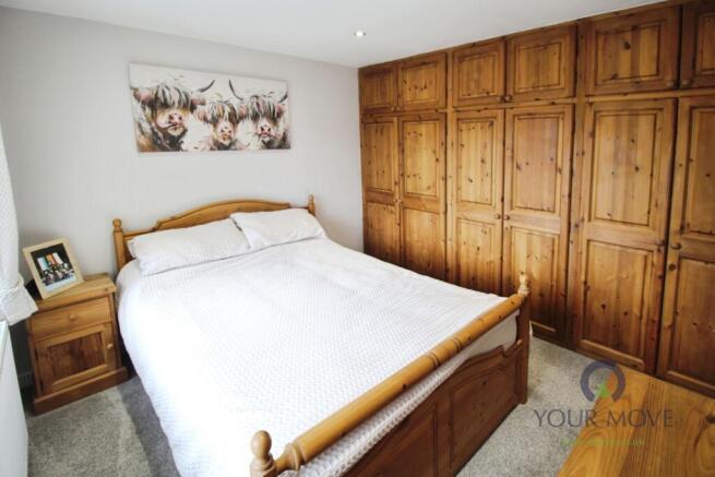 3 bed Semi-Detached for sale Image 8