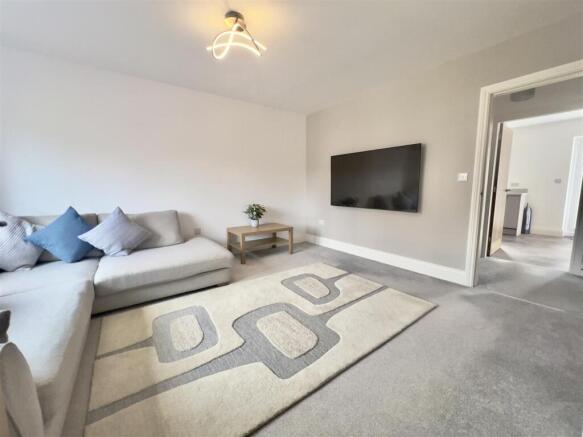 Meadow Chase Crescent, Barrow-In-Furness photo 4