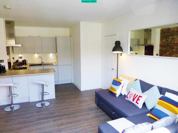 Kitchen Lounge