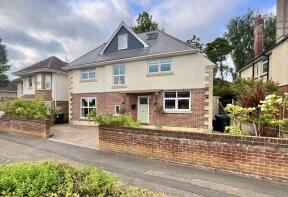 37, Harewood Avenue, Bournemouth BH7 6NL