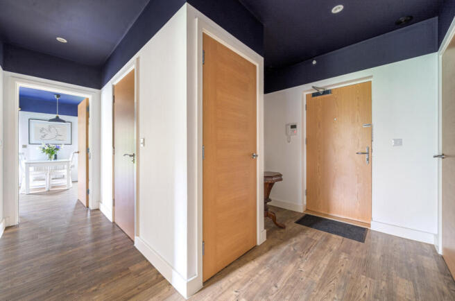 1404080-6-69789e7...