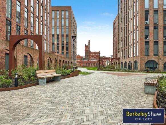 Neptune Place Grounds