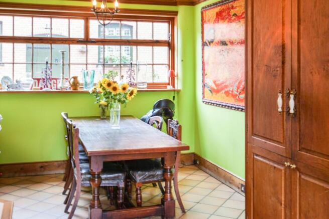 Kitchen/Dining Room