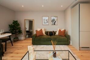 Flat 20, Chalfont Court, Baker Street, London NW1 5RS