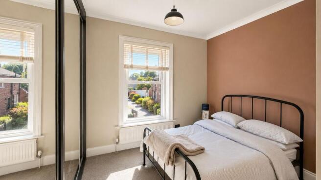2 bed Semi-Detached for sale Image 8