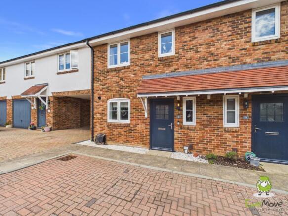 EweMove Estate Agents Basingstoke - Denarii Drive