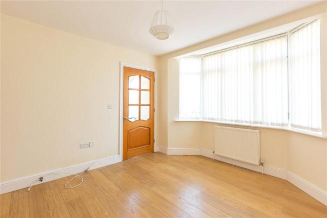 Lounge Flat 1