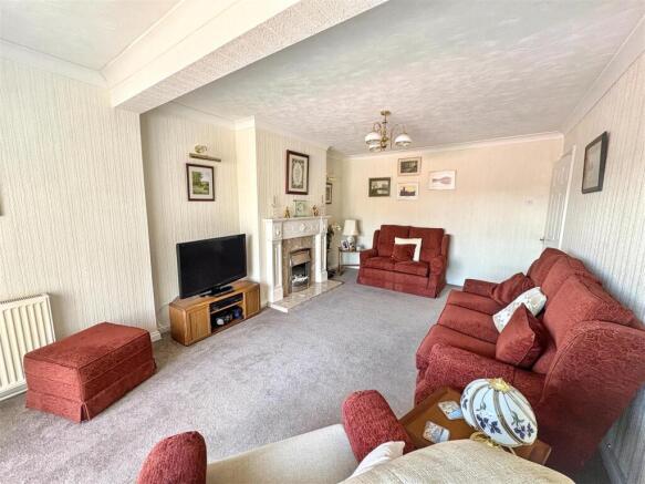 Oak Close, Irchester photo 4
