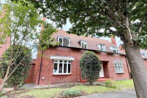 28, Shields Road, Whitley Bay NE25 8UX