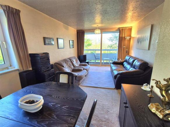 Lounge/Diner