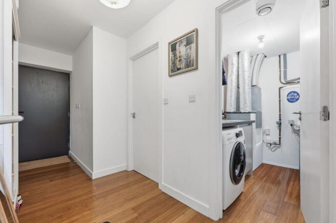 3 bed Terraced for sale Image 8