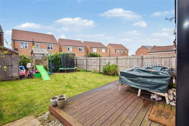 3 bed Semi-Detached for sale Image 8
