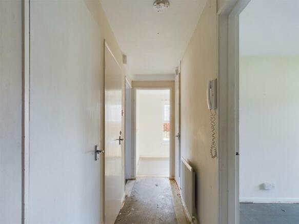 CAM01894G0-PR0042-STILL004.jpg